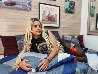 AlexandraMerkels pussy pics