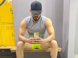 BenjaminBlaze cam porn