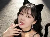 JiangHuihui shows jasmine