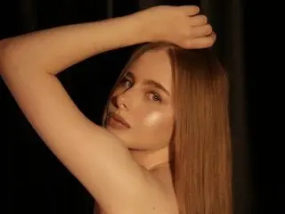 MelissaMillss recorded live