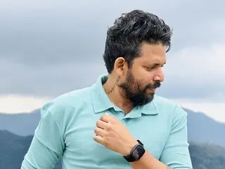 PathuAttanayaka xxx cunt