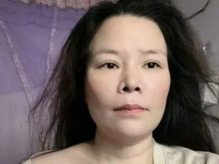 YanisLau pictures camshow